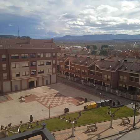 Gallery & Wifi Apartman Navarrete Kültér fotó